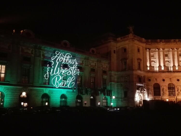 Bulinegyeddé vált Bécs belvárosa szilveszter éjjel 