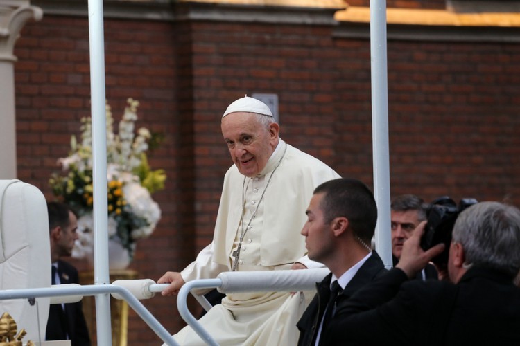 Pápalátogatás - Ferenc pápa szentmiséjét élőben megnézheti a televízióban