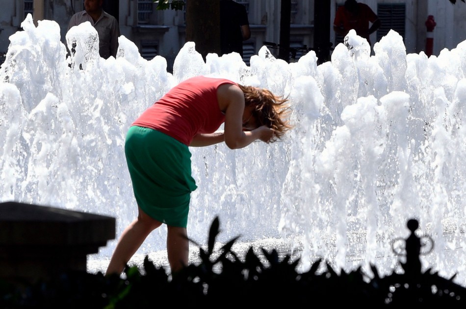 Brutális hőség Budapesten: Megdőlt a fővárosi melegrekord – Újpesten 36,2 °C-ot mértek!