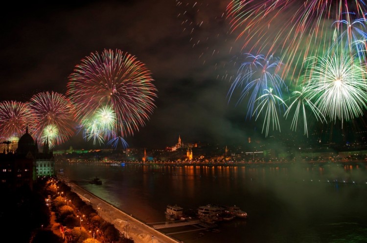 Augusztus 20. - Ünnepi tűzijáték Budapesten 2021-ben