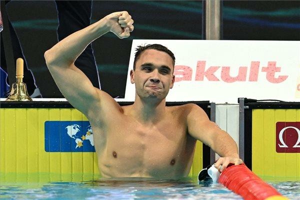Milák Kristóf 100 méter pillangón is aranyérmes lett