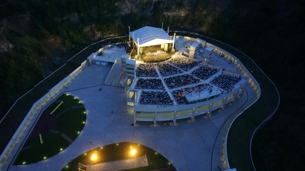 Clayderman, Majka & Curtis és Boban Markovic is fellép Tokaj Fesztiválkatlanban