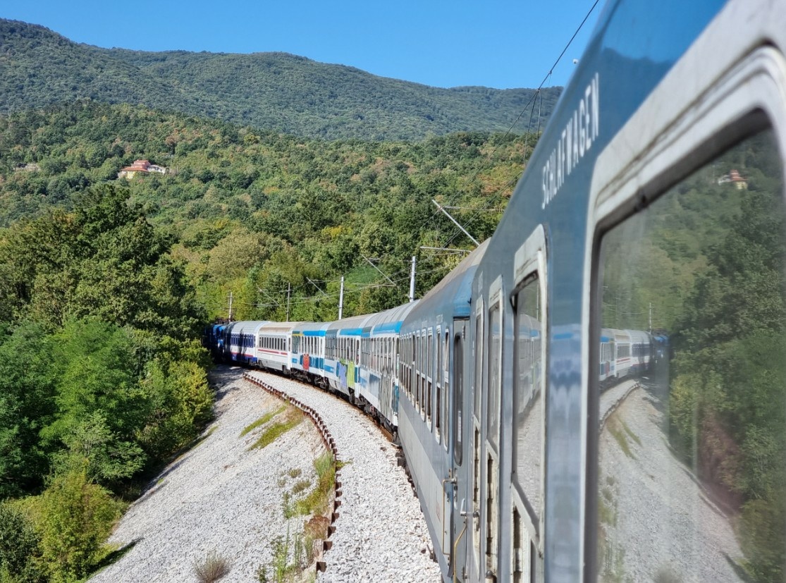 Retró Istria Expressz 2025: Olcsó éjszakai vonat az Adriára és az Isztriára Budapestről