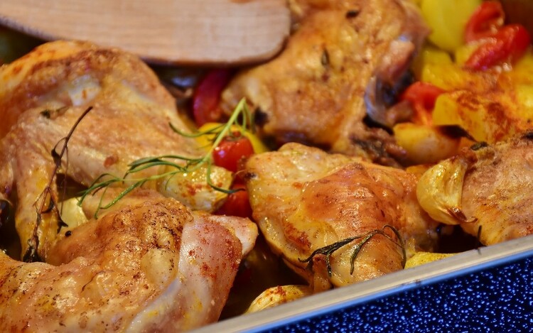 Rozmaringos csirkesült zöldségekkel