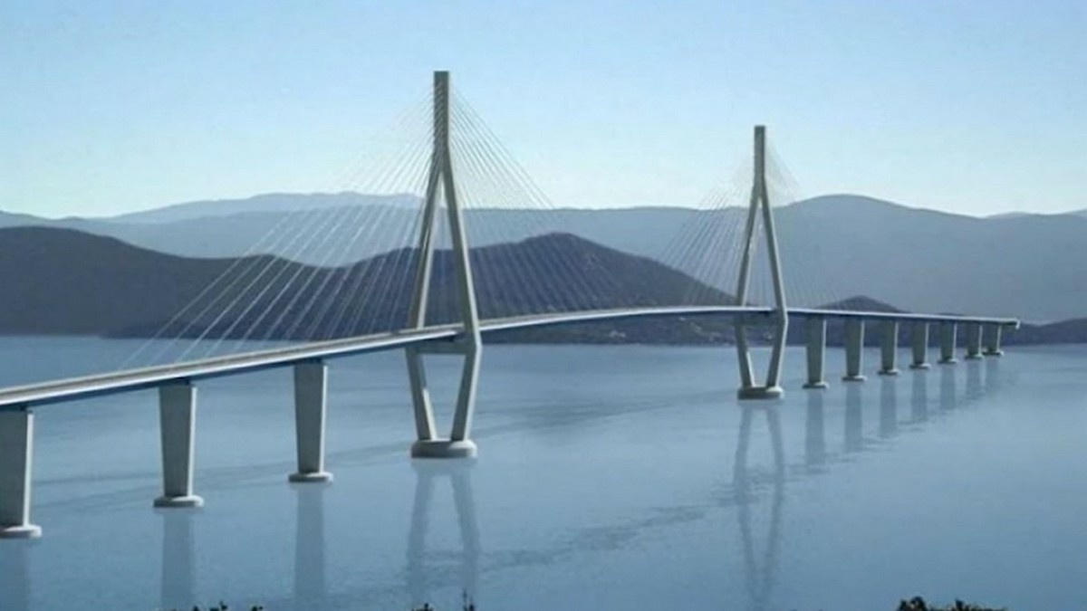 Repedések jelentek meg a Peljesac-hídon