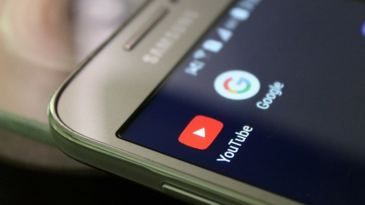 Az Európai Bizottság 890 millió euróra bírságolta a Google-t