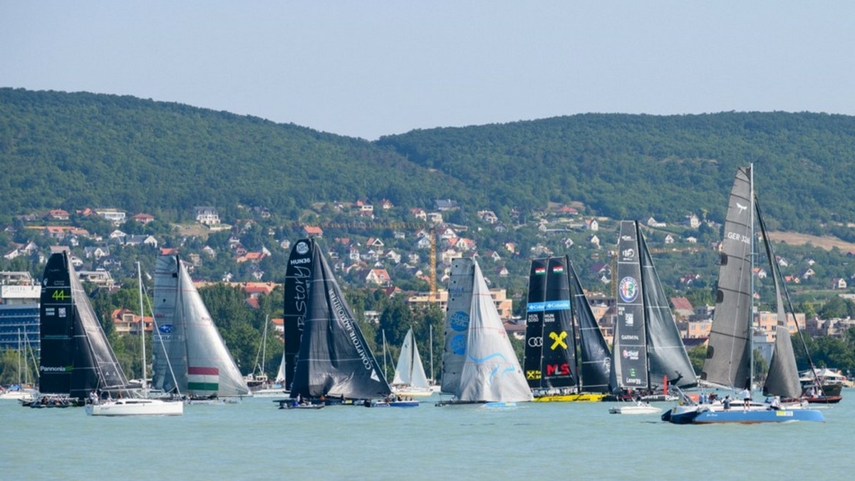 Kékszalag - A Balaton alacsony vízállása miatt változik az útvonal