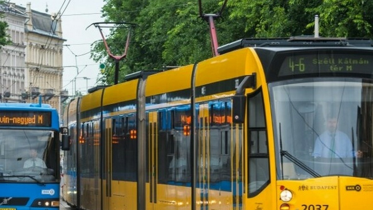 Tanévkezdés: szeptember 1-jétől sűrűbben járnak a fővárosi buszok és villamosok