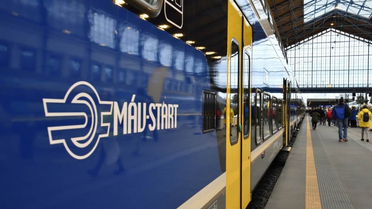 Rekordforgalommal ment augusztusban a kibővült MÁVPlusz alkalmazás