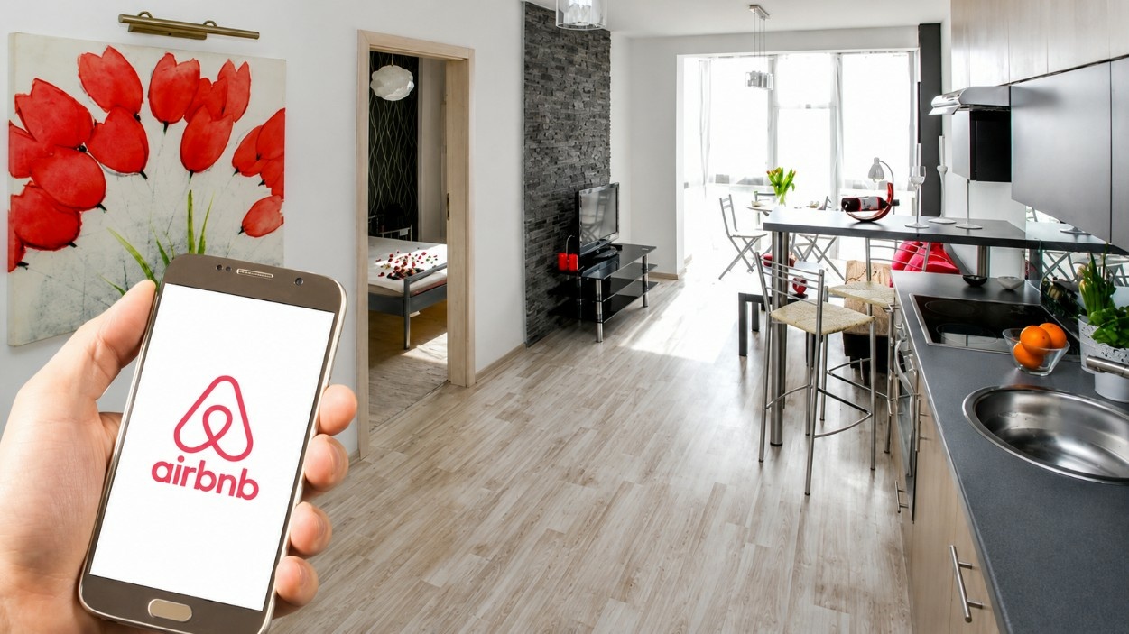 Airbnb-szigorítás Budapesten: teljes tiltás és milliós bírság jöhet