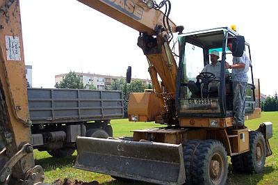 Nagyot markol a polgármester? A kivitelezés megkezdése