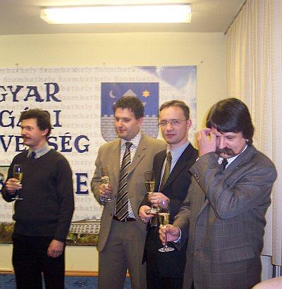 Új irodát avatott a Fidesz