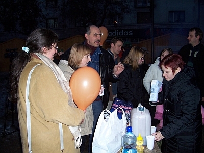 A másik szomszéd Forraltbor