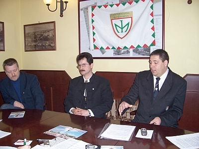 Harmadik út