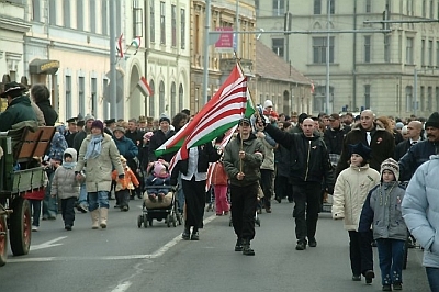 A képért köszönet Tánczos Mihálynak Március 15-e Szombathelyen