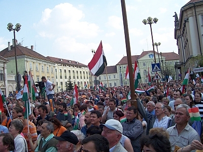  Orbán Viktor zárta a kampányt Szombathelyen