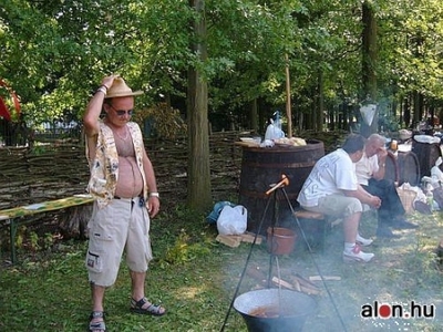 Dödöllefőző verseny