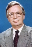 Szűrös Mátyás