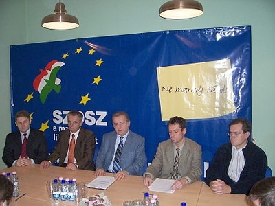 SZDSZ