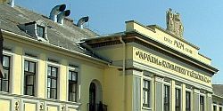De miért költözik a Markusovszky?