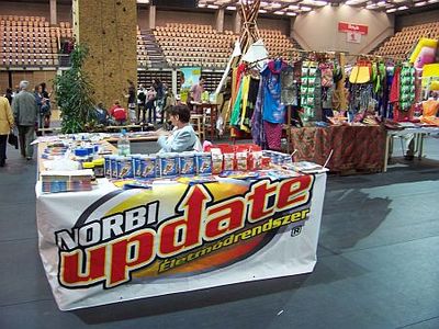 Expomix a sportcsarnokban: Kirakodóvásár-jelleggel