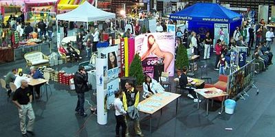 Expomix a sportcsarnokban: Kirakodóvásár-jelleggel