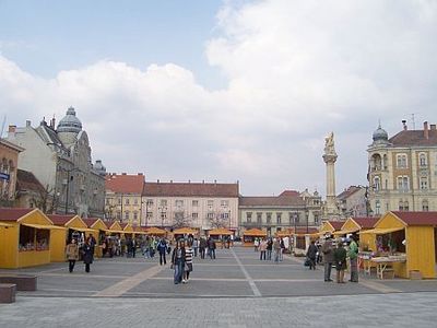 Húsvéti vásár a Fő téren