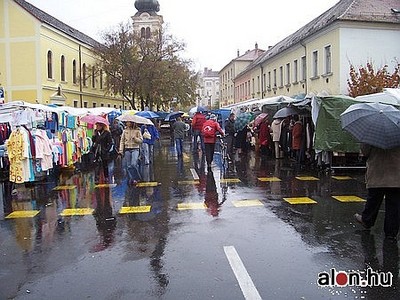 kirakodóvásár