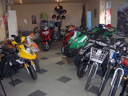 Moped, Szombathely