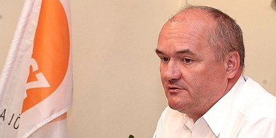 Hende Csaba