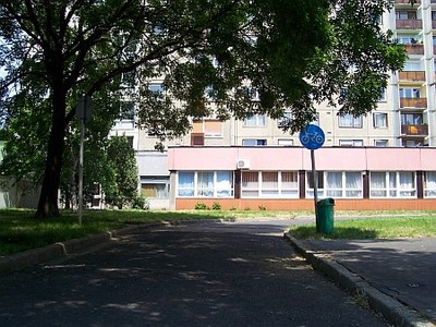 Surranópálya a Gazda Áruház és a Barátság út között