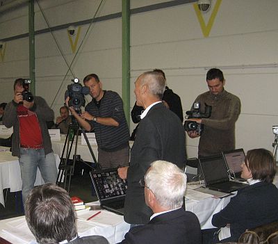 Botrányos közmeghallgatás Oberwartban
