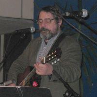 Dinnyés József