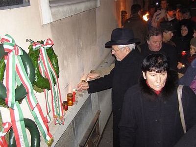 Liberális és antikommunista este Szombathelyen