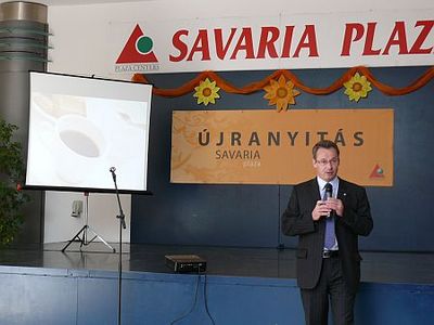 Újra nyílott a Savaria Plaza