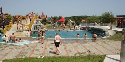 Az ugráló medence Aquacity, Zalaegerszeg