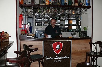 A Tonino Lamborghini Café Szombathelyen