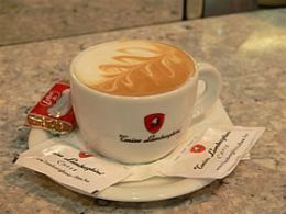 A Tonino Lamborghini Café Szombathelyen