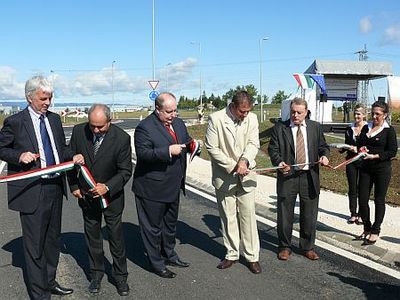 Hivatalosan is átadták a 86-os újabb másfél kilométerét
