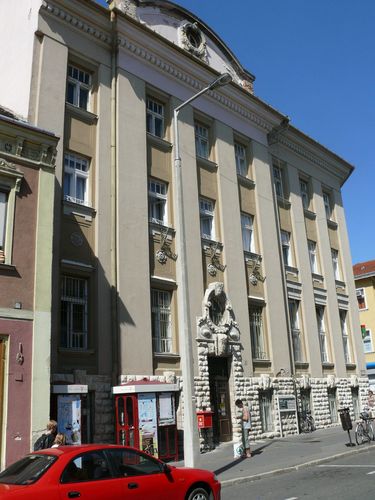 A Posta még a helyén van, de lapot indítani már nem miattuk nehéz 20 éve írták