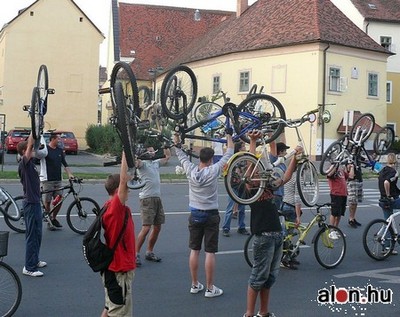 Critical Mass Szombathelyen, szeptermber 22, autómentes nap
