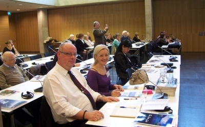 Egy ausztriai újságíró konferenciáról