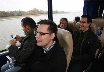 Budapesti városnézés kétéltű busszal