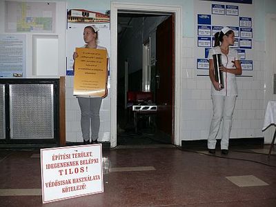 Időkapszulával indult az új sárvári rendelő építése