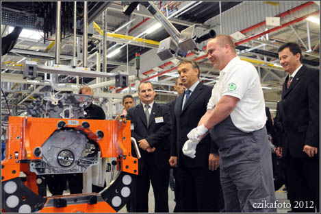 Opel-gy&aacute;ravat&oacute; Szentgotth&aacute;rdon