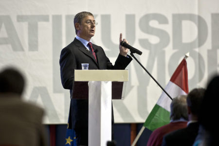 Demokratikus Koal&iacute;ci&oacute;