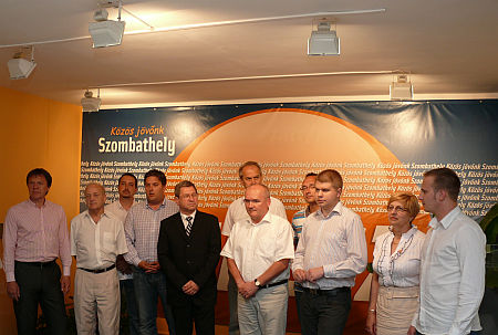 Pusk&aacute;s Tibor jel&ouml;l&eacute;se