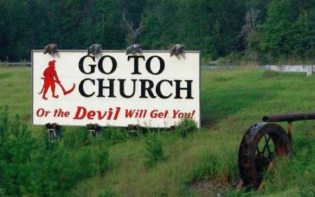 J&aacute;rj templomba,k&uuml;l&ouml;nben elvisz az &ouml;rd&ouml;g! (USA, Alabama)