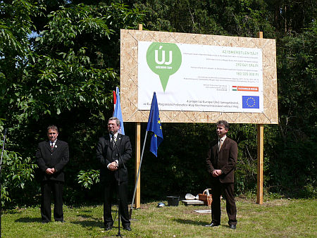 Kámoni arborétum, alapkőletétel