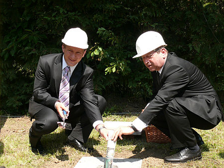 Kámoni arborétum, alapkőletétel